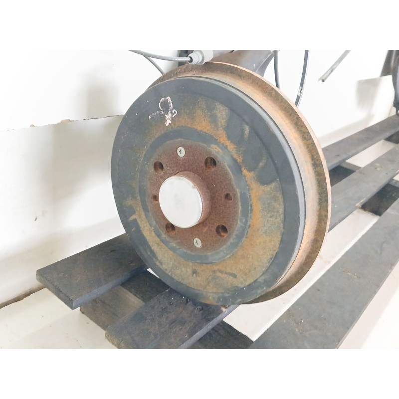 Recambio de puente trasero para opel corsa e selective referencia OEM IAM - Blanco 2