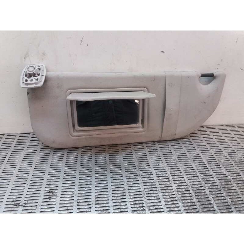 Recambio de parasol izquierdo para peugeot 107 1.0 cat (384f) referencia OEM IAM - Rojo 3