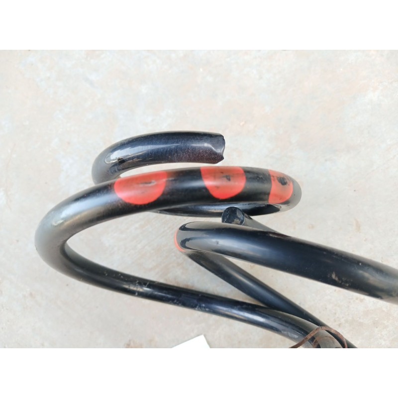 Recambio de muelle amortiguacion para mercedes-benz clase gla (w156) gla 180 (156.942) referencia OEM IAM - Blanco 3