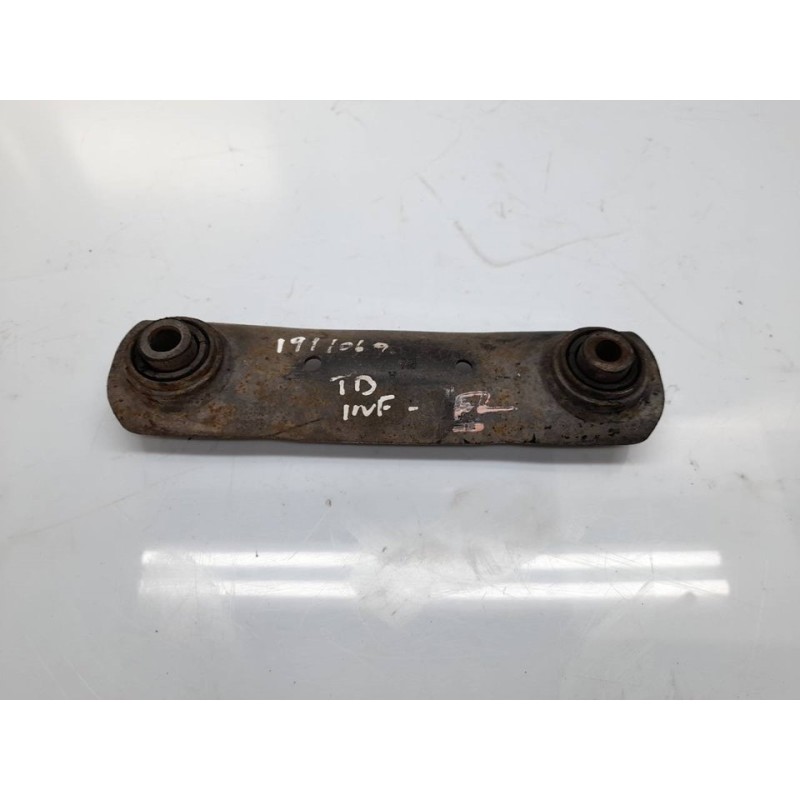 Recambio de tirante trasero derecho para opel insignia berlina cosmo referencia OEM IAM 1320  
