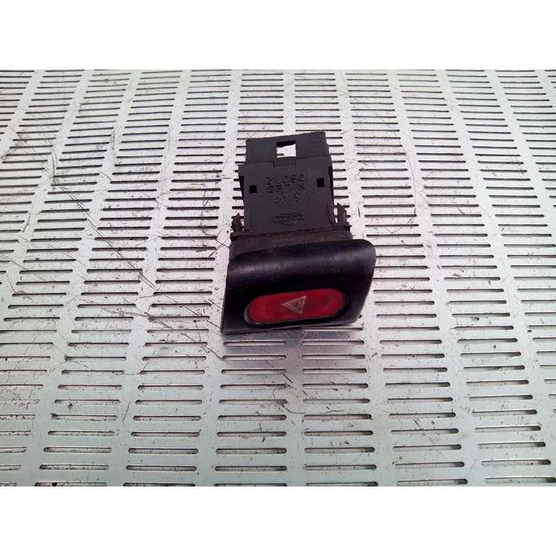 Recambio de warning para nissan vanette cargo 2.3 diesel referencia OEM IAM NILES06012  