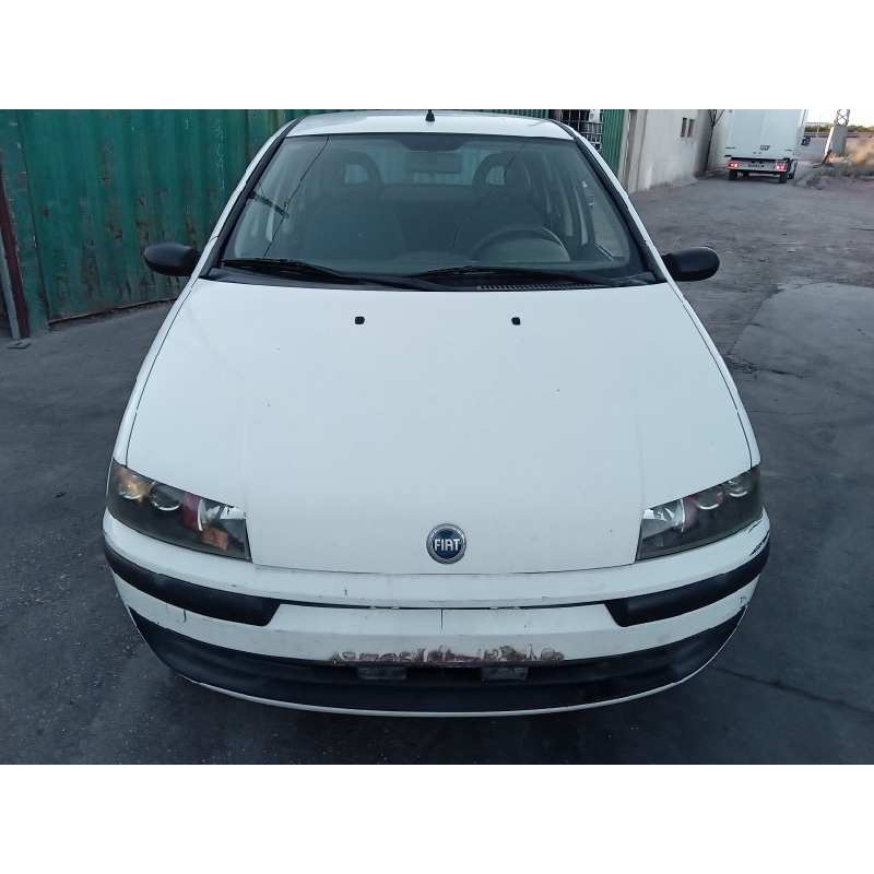 fiat punto berlina (188) del año 2001