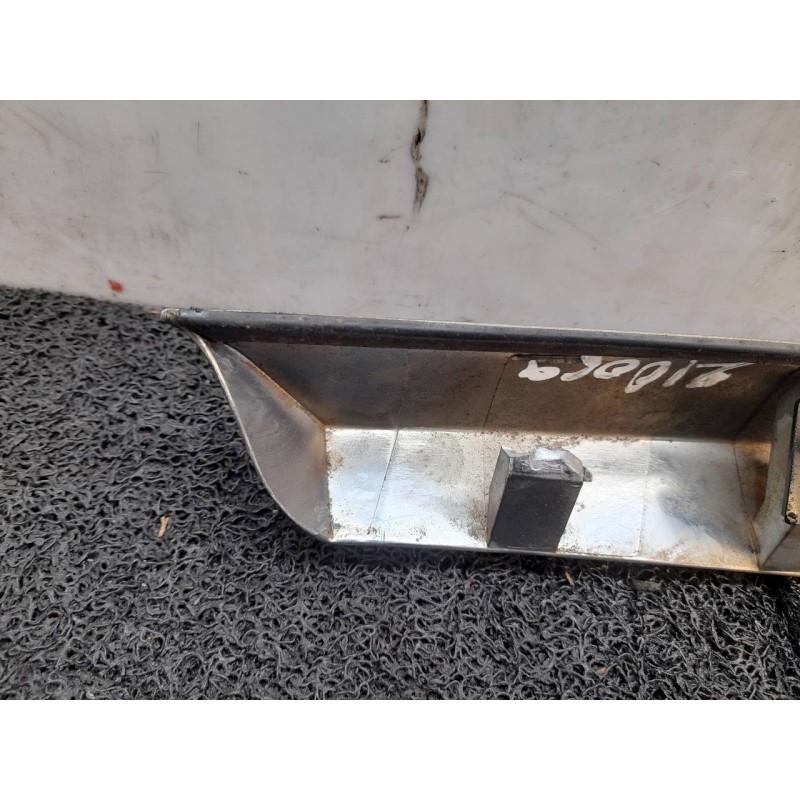 Recambio de molduras traseras para opel astra h berlina cosmo referencia OEM IAM 6