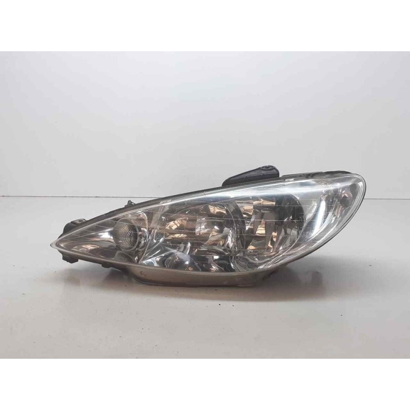 Recambio de faro izquierdo para peugeot 206 berlina look referencia OEM IAM 9628666880  