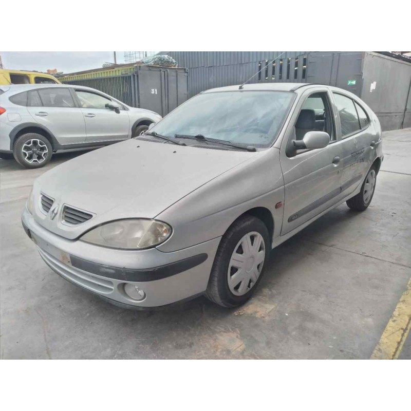 renault megane i fase 2 berlina (ba0) del año 1999