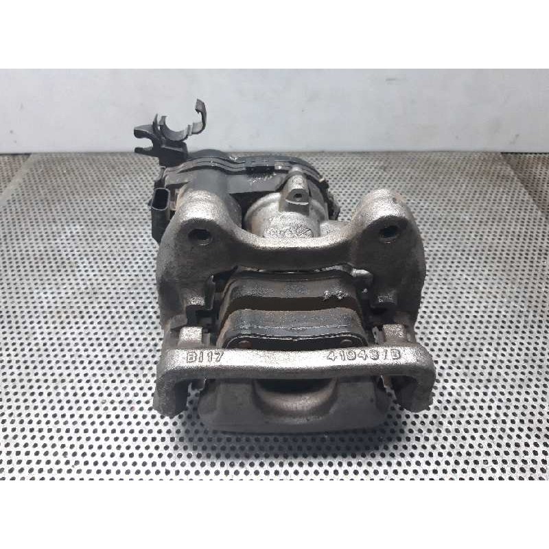 Recambio de pinza de freno trasera derecha para mercedes-benz clase gla (w156) gla 180 (156.942) referencia OEM IAM 0158 - Blanco 2