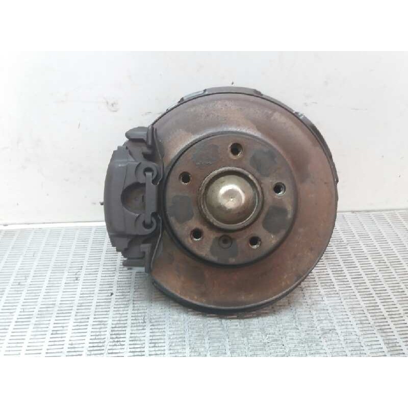 Recambio de mangueta delantera izquierda para bmw serie 3 berlina (e36) 1.7 turbodiesel cat referencia OEM IAM   