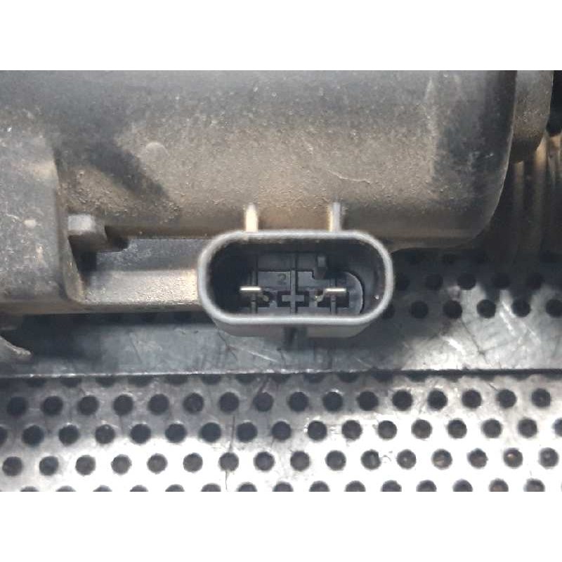 Recambio de pinza de freno trasera derecha para mercedes-benz clase gla (w156) gla 180 (156.942) referencia OEM IAM 0158 - Blanco 4