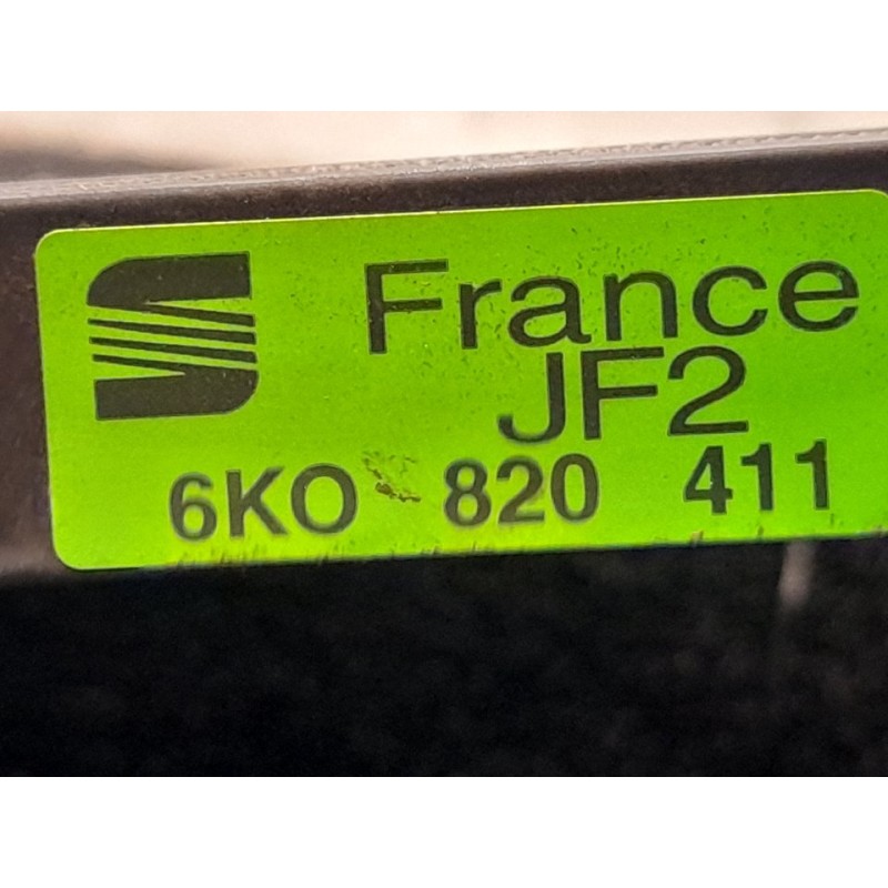 Recambio de condensador / radiador aire acondicionado para seat cordoba berlina (6k2) 1.8 20v turbo referencia OEM IAM 6KO820411 - Negro 2
