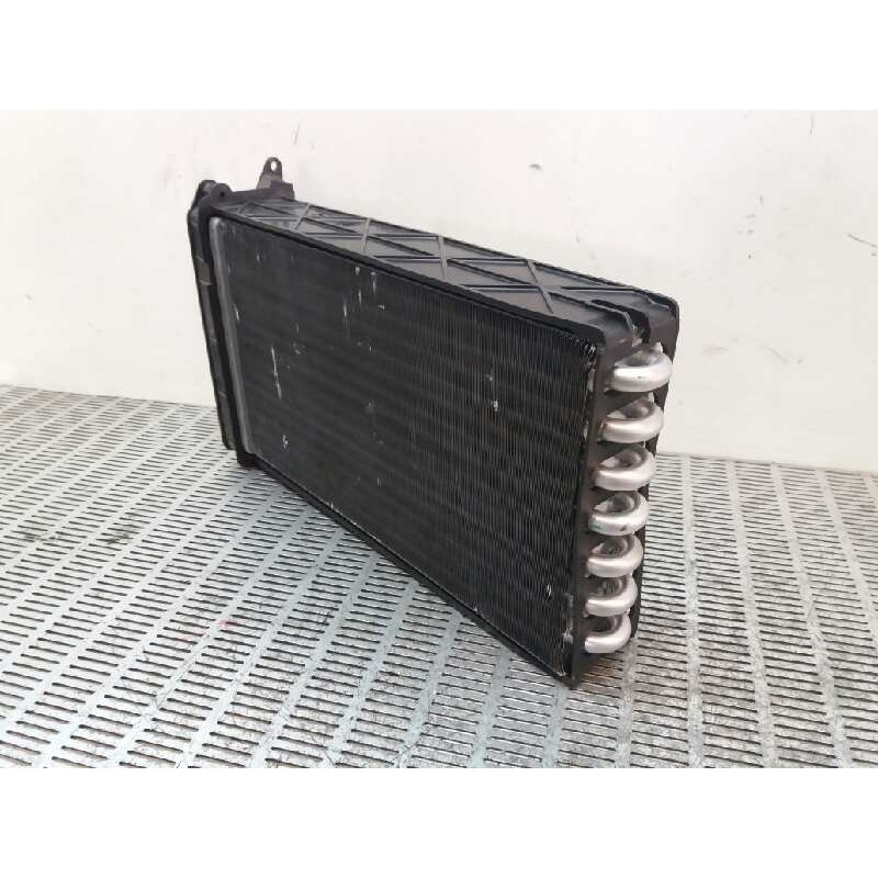 Recambio de radiador calefaccion / aire acondicionado para peugeot 107 1.0 cat (384f) referencia OEM IAM - Rojo 2