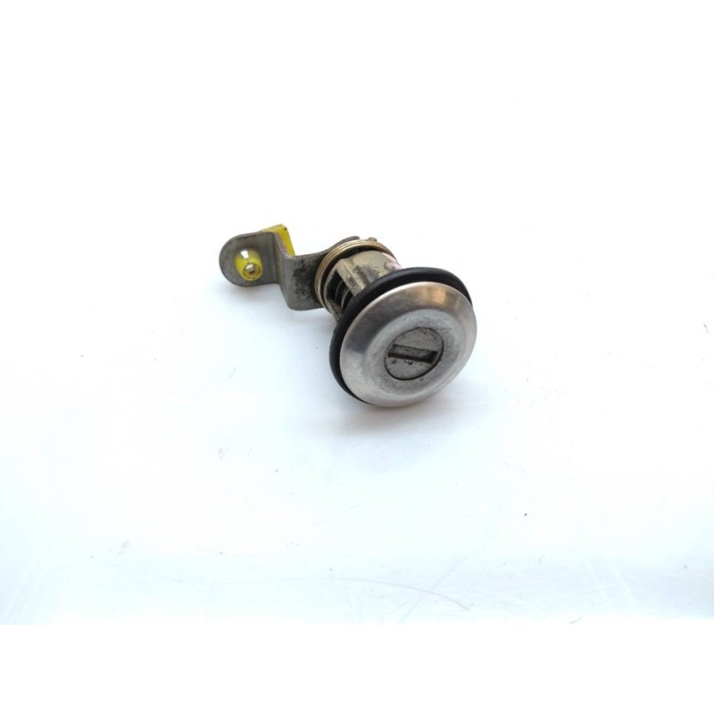 Recambio de bombin porton trasero para nissan almera (n15) 2.0 diesel referencia OEM IAM   