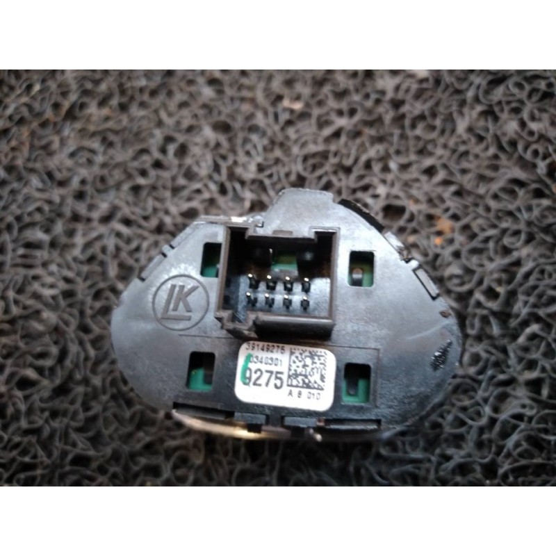 Recambio de warning para opel corsa e selective referencia OEM IAM 39419275 10340301 - Blanco 2