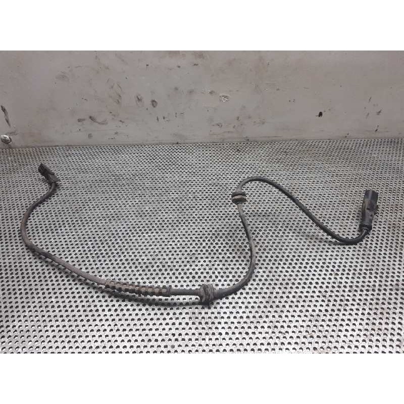 Recambio de captador abs trasero izquierdo para renault clio iii 2.0 16v referencia OEM IAM 0265007811  