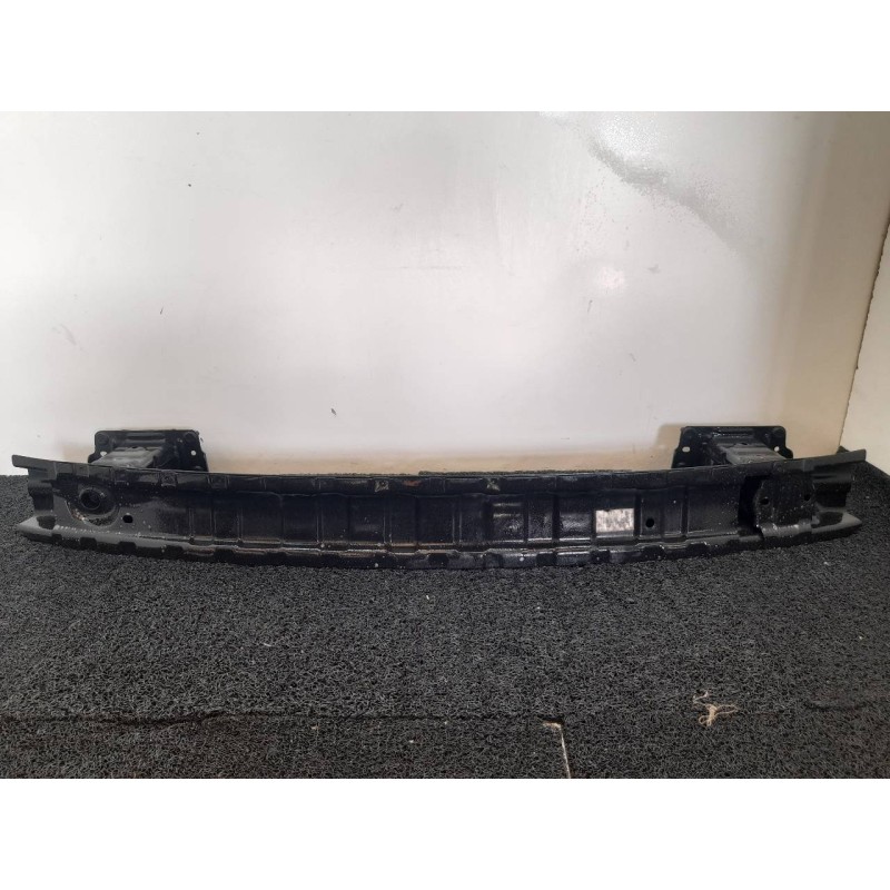 Recambio de refuerzo paragolpes trasero para mercedes-benz clase gla (w156) gla 180 (156.942) referencia OEM IAM   