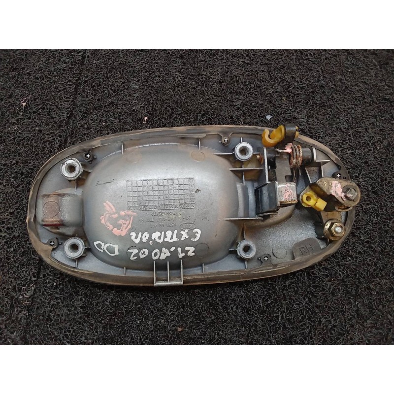 Recambio de maneta exterior delantera derecha para kia carnival ii 2.9 cdri ex referencia OEM IAM 2