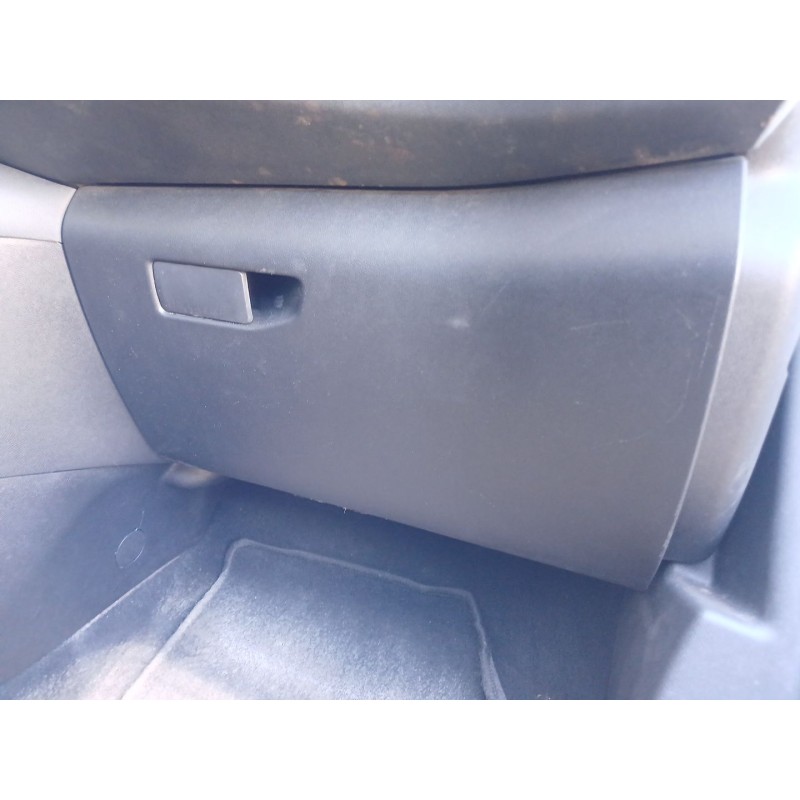 Recambio de guantera para peugeot 308 ii (lb_, lp_, lw_, lh_, l3_) 1.2 thp 130 referencia OEM IAM   