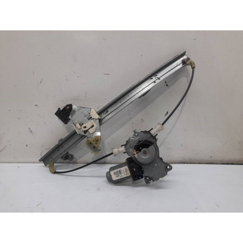 Recambio de elevalunas trasero izquierdo para nissan primera berlina (p12) referencia OEM IAM 400601T3  