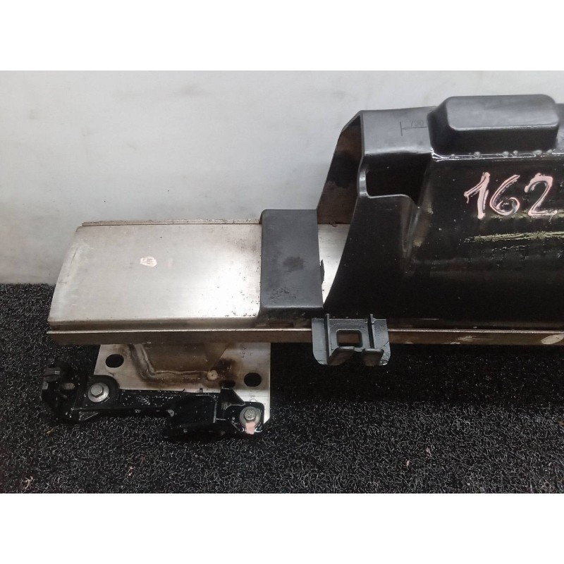 Recambio de refuerzo paragolpes delantero para citroën c4 coupe cool referencia OEM IAM - Negro 2
