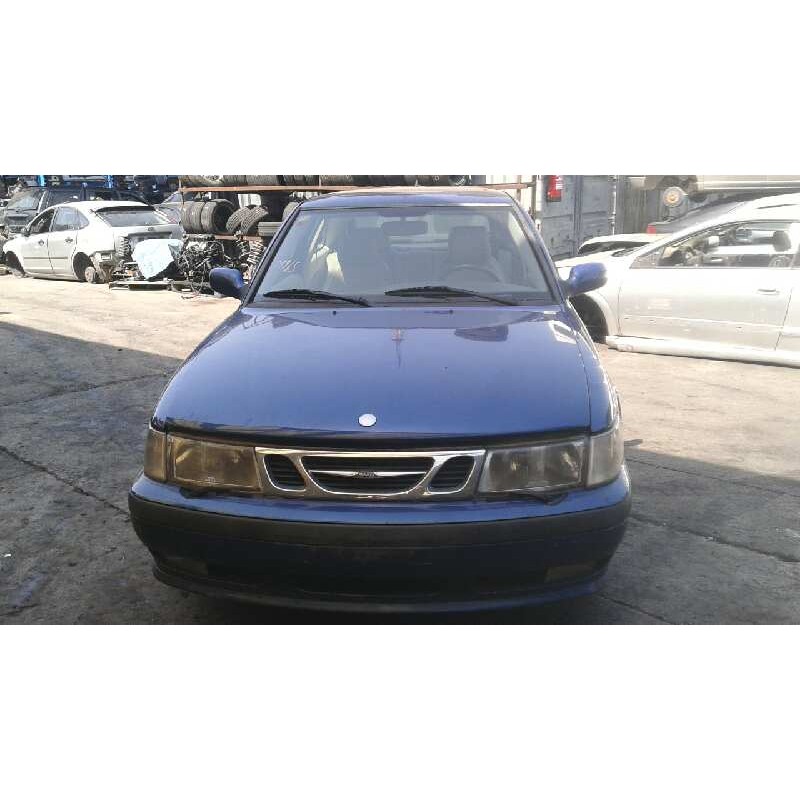 saab 9-3 berlina del año 2001