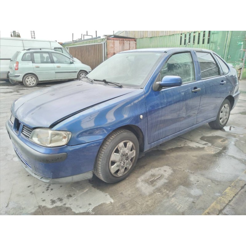 seat cordoba berlina (6k2) del año 2001