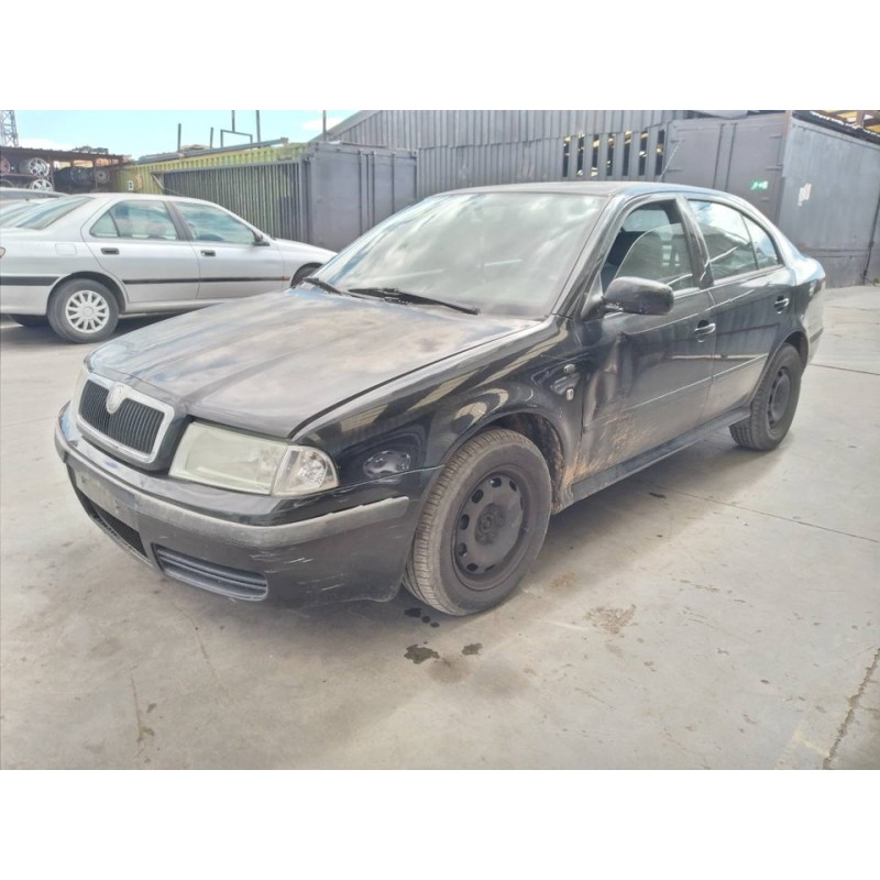 skoda octavia berlina (1u2) del año 2002