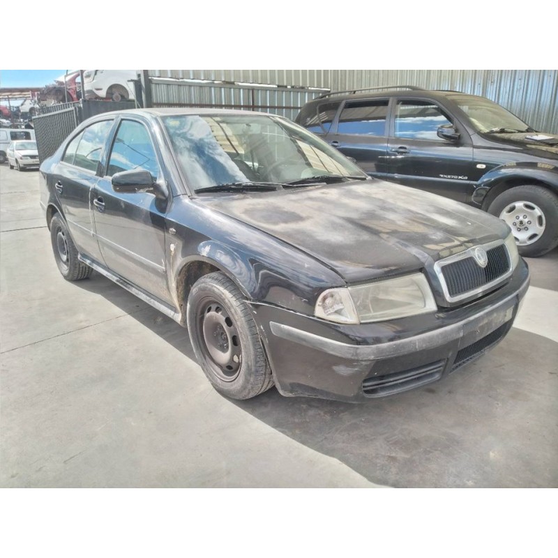 skoda octavia berlina (1u2) del año 2002