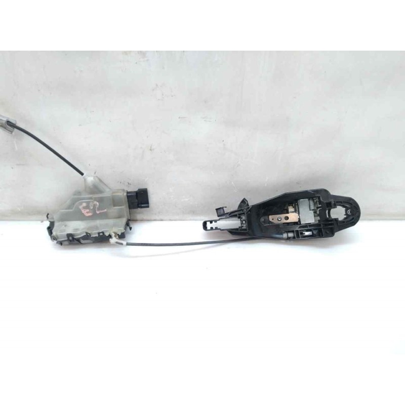 Recambio de cerradura puerta delantera derecha para citroën c3 feel referencia OEM IAM 16942937  