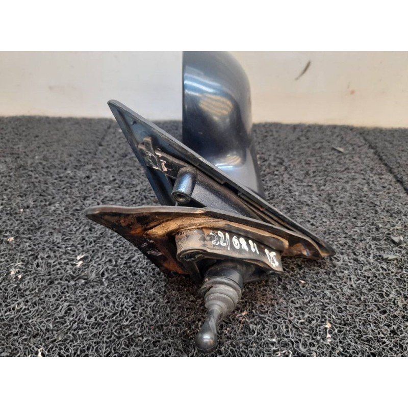 Recambio de retrovisor izquierdo para hyundai lantra berlina (rd) 1.6 gls referencia OEM IAM - Azul 2