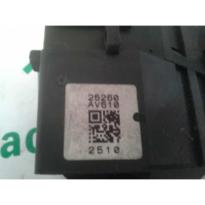 Recambio de mando limpia para nissan primera berlina (p12) referencia OEM IAM 25260AV610 - Blanco 3