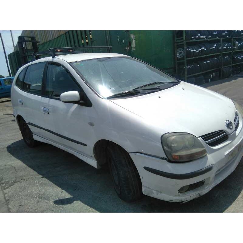 nissan almera tino (v10m) del año 2000