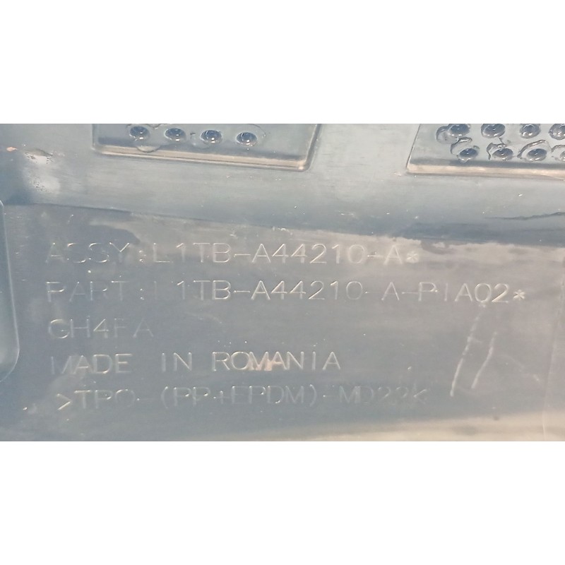 Recambio de aleron trasero para ford puma (j2k, cf7) 1.0 ecoboost mhev referencia OEM IAM L1TBA44210A - Blanco 2