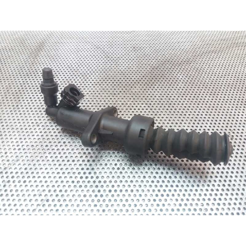 Recambio de bombin embrague para citroën xsara picasso 1.6 hdi 90 exclusive referencia OEM IAM   