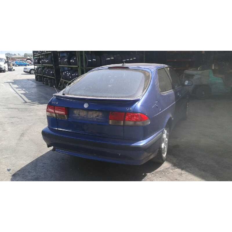 saab 9-3 berlina del año 2001