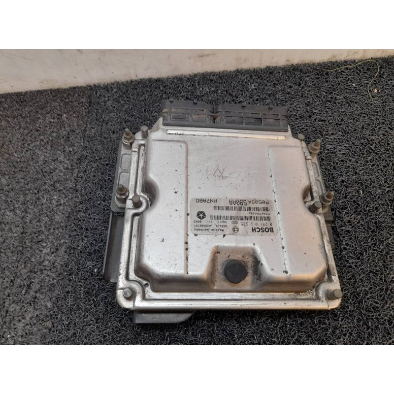 Recambio de centralita motor uce para chrysler voyager (rg) 2.5 crd se referencia OEM IAM 0281012275 P05094590AA BOSCH