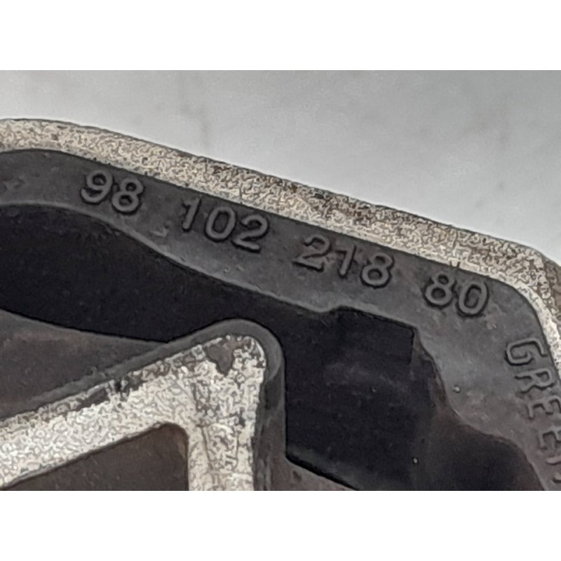 Recambio de soporte motor trasero para citroën c-elysée shine referencia OEM IAM 9810221880 - Negro 2