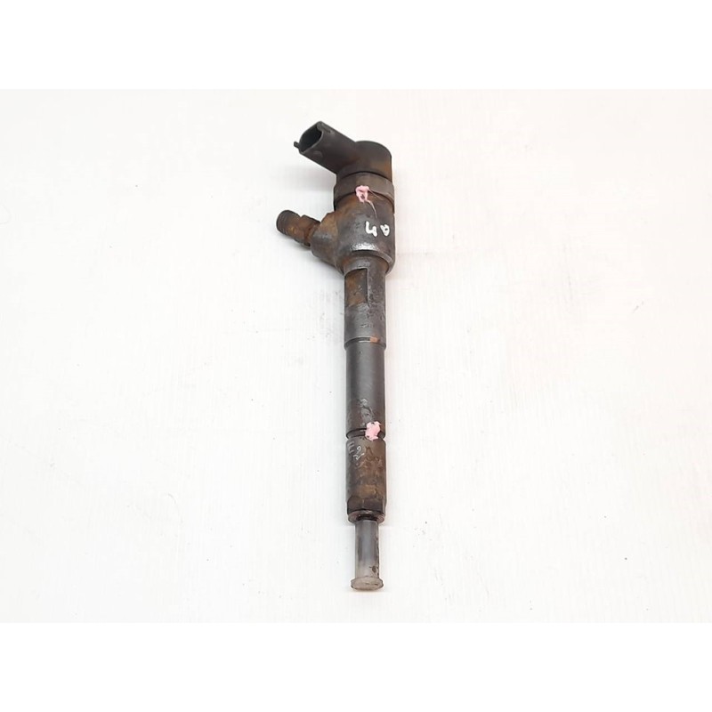 Recambio de inyector para fiat qubo (300) trekking referencia OEM IAM 0445110614  