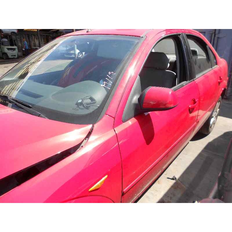 ford mondeo berlina (ge) del año 2001