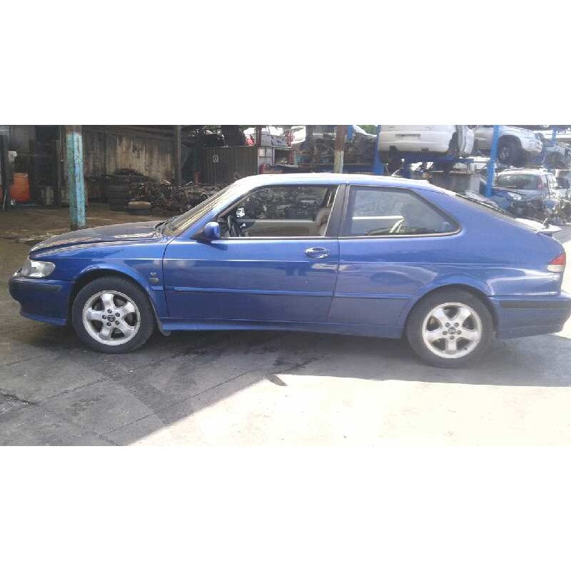 saab 9-3 berlina del año 2001