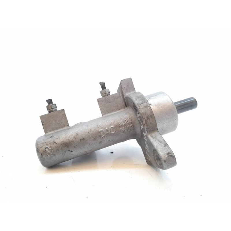 Recambio de bomba freno para chevrolet kalos 1.2 cat referencia OEM IAM 8029SMC2 - Negro 3
