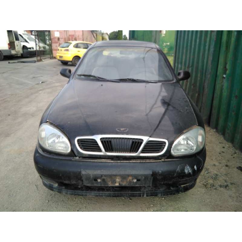 daewoo lanos del año 1999