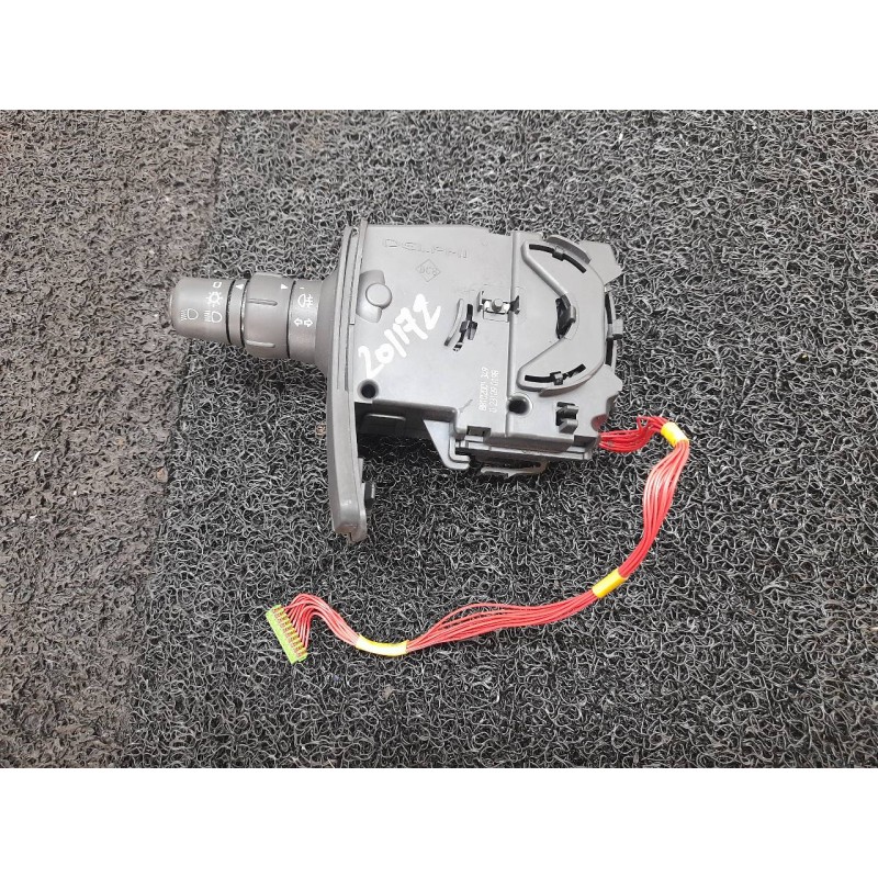 Recambio de mando luces para renault clio iii style referencia OEM IAM 88102001349  