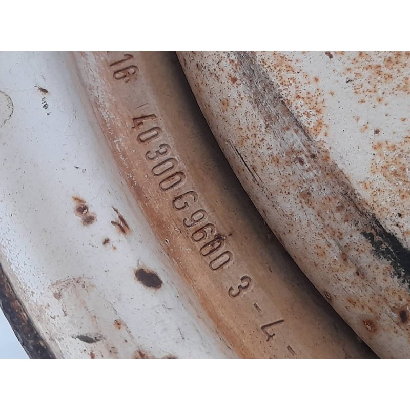 Recambio de llanta para mitsubishi montero (l040) 2500 td (2-ptas.) referencia OEM IAM 40300G9600 6J16 3