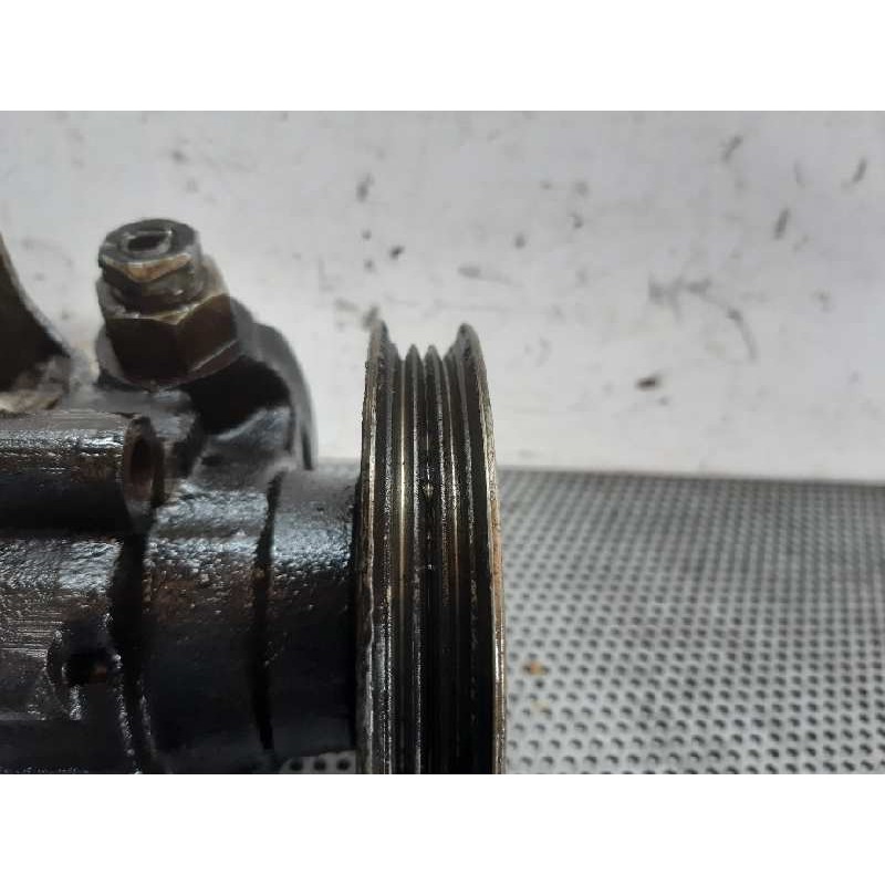 Recambio de bomba direccion para mg serie 200 (rf) 1.8 cat referencia OEM IAM QVB100690 120508238 HA 5