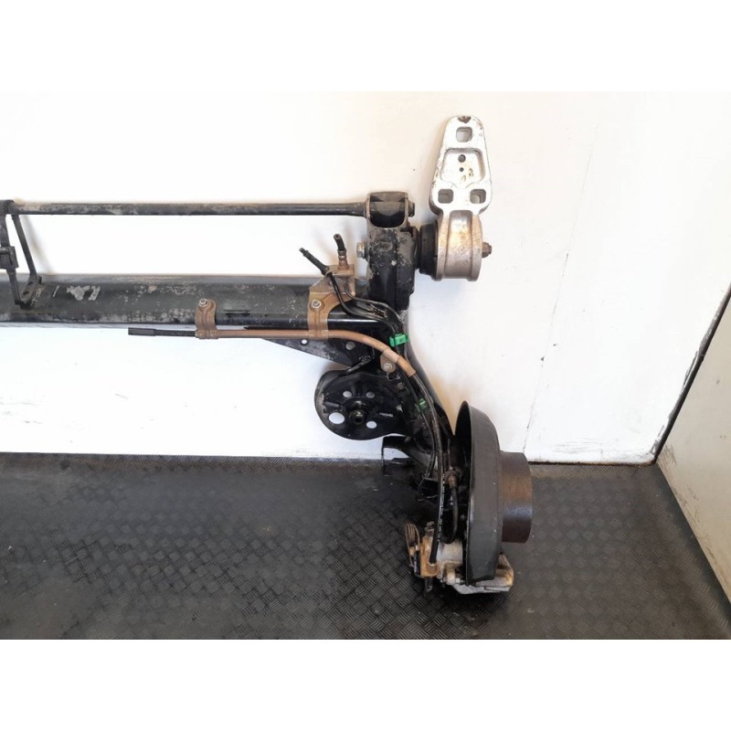 Recambio de puente trasero para volkswagen passat berlina (3b2) comfortline referencia OEM IAM - Blanco 2