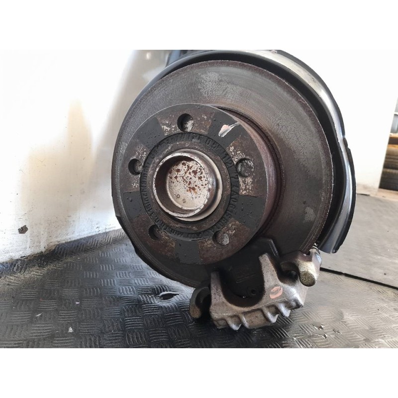 Recambio de puente trasero para volkswagen passat berlina (3b2) comfortline referencia OEM IAM - Blanco 3