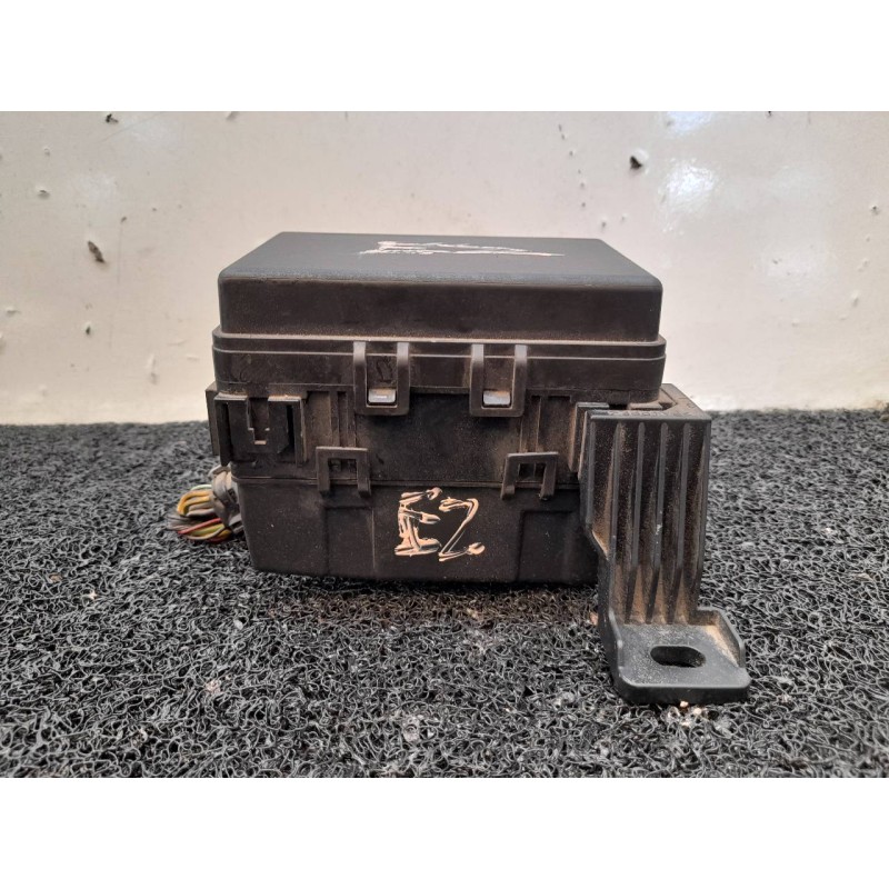 Recambio de caja reles / fusibles para suzuki alto amf 310 glx referencia OEM IAM 2