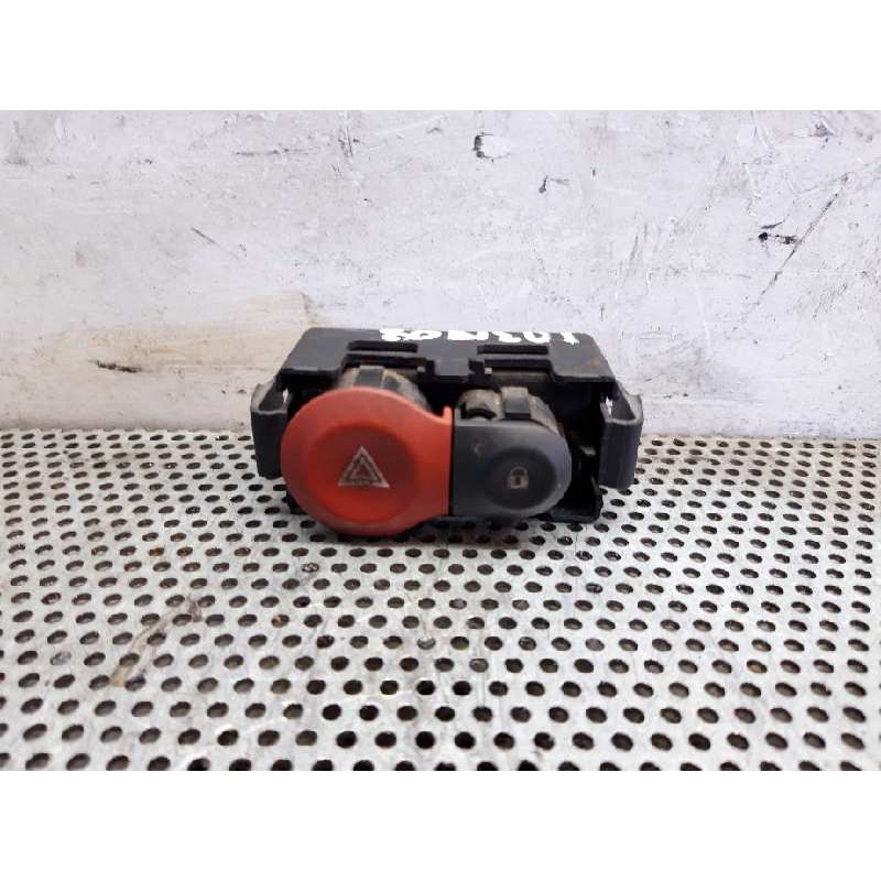 Recambio de warning para renault clio iii 1.5 dci diesel cat referencia OEM IAM 8200214896A  