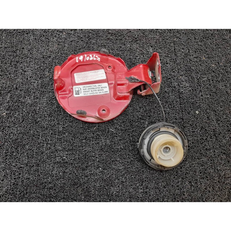 Recambio de tapa exterior combustible para suzuki swift berlina (mz) gl (5-ptas.) referencia OEM IAM - Rojo 2