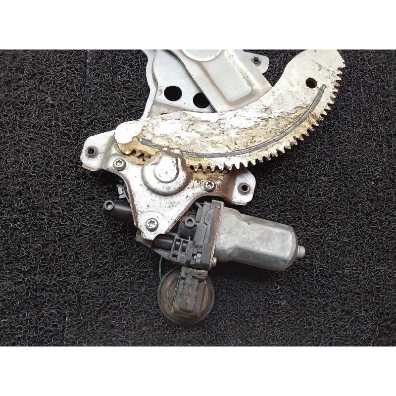 Recambio de elevalunas delantero derecho para suzuki swift berlina (mz) glx (3-ptas.) referencia OEM IAM - Rojo 3