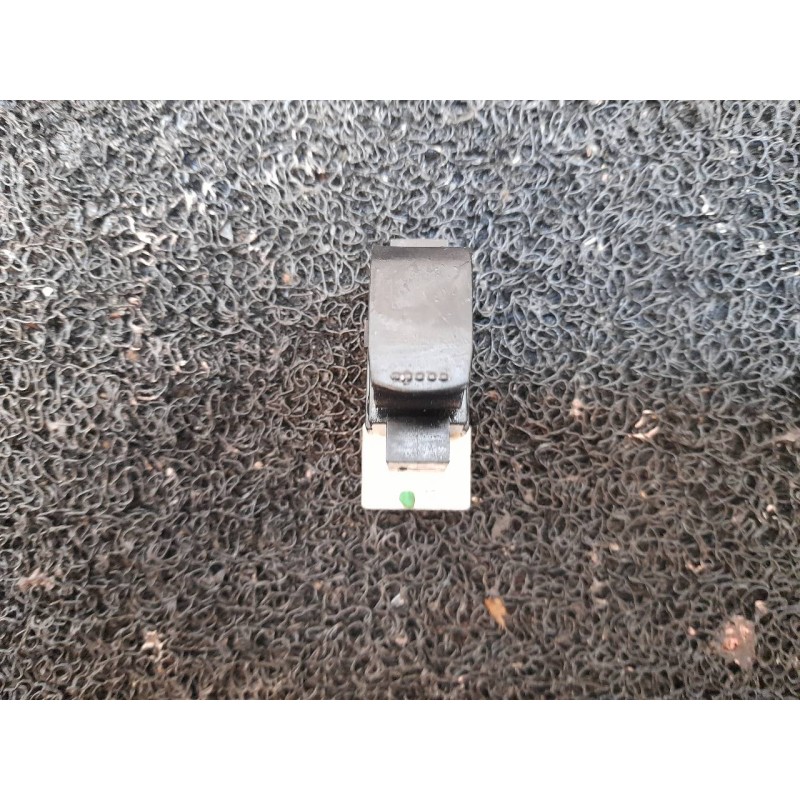 Recambio de mando elevalunas delantero derecho para suzuki alto amf 310 glx referencia OEM IAM   